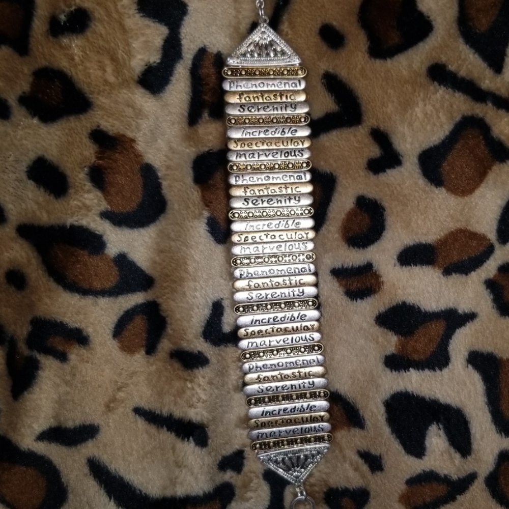 Bracelet